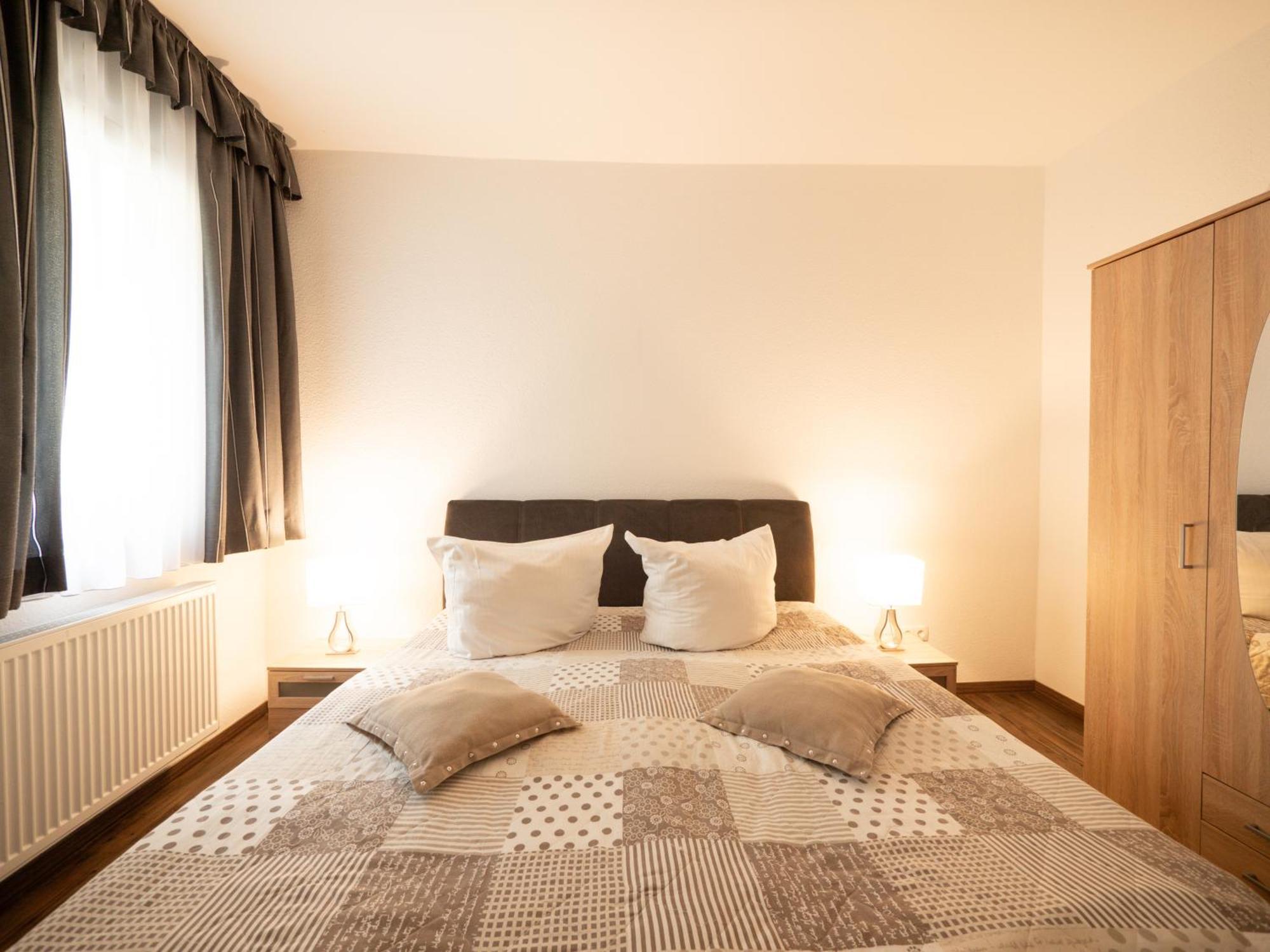 Palatium Apartment *